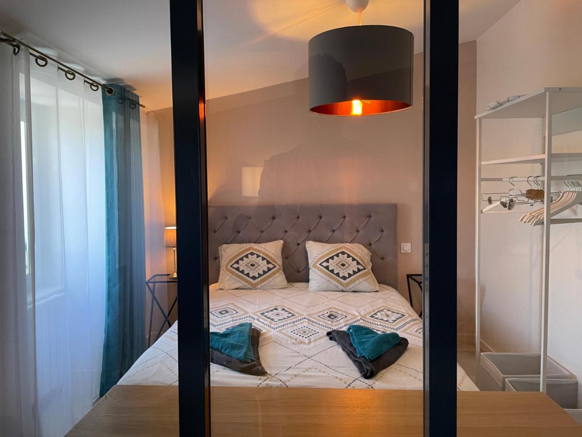 Apartamento La Chabotine -T2 Calme, Et Lumineux Niort Exterior foto